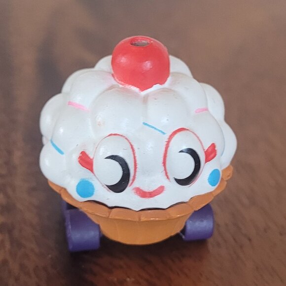 Moshi Monsters Cutie Pie #091 ULTRA RARE LOOSE - Picture 1 of 15
